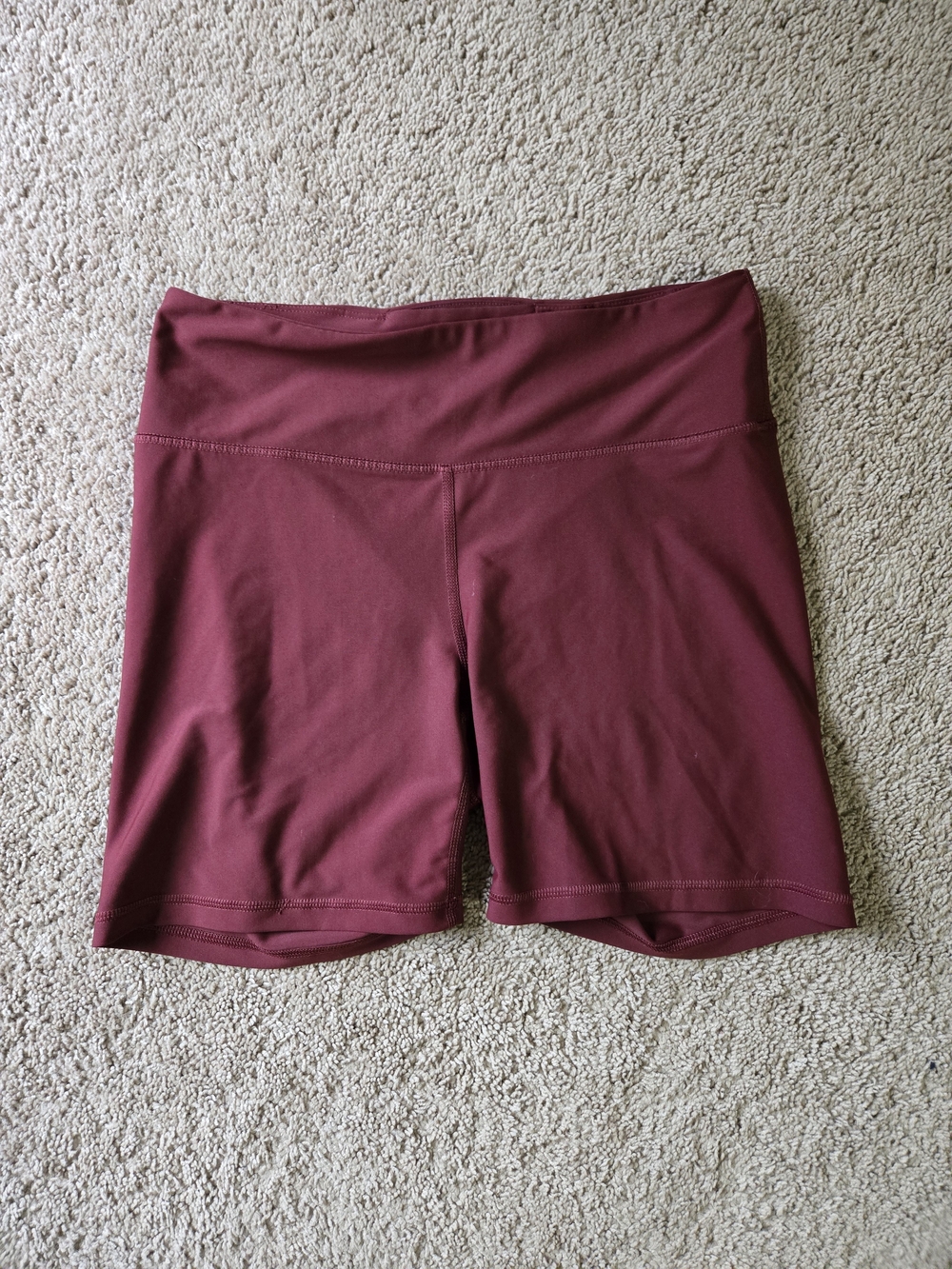 Old Navy PowerSoft High-Rise Bike Shorts L